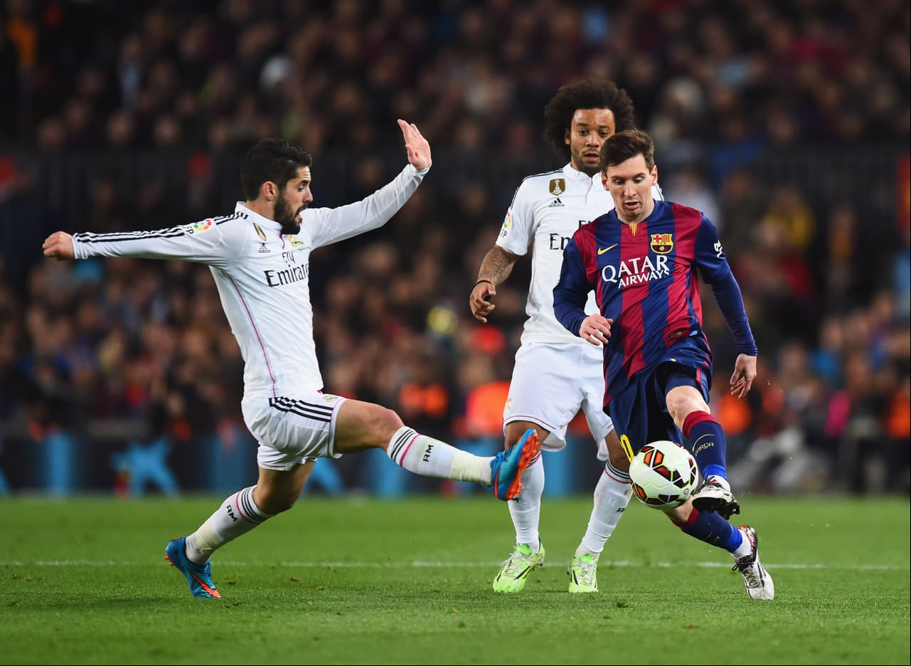Barcelona encabezado por Messi y compañía visitarán al Real Madrid de Cristiano Ronaldo el próximo 22 de noviembre en el Santiago Bernabéu en choque de la jornada 12 de la Liga 2015/2016. Un encuentro que será vital en las aspiraciones de los blancos por llevarse el título del campeonato local de nueva cuenta.