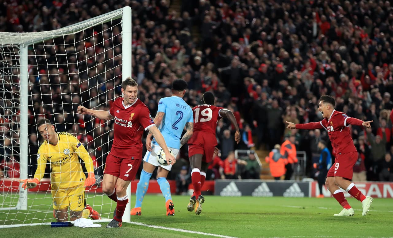 El senegalés Sadio Mané puso de cabezazo, tras centro de Salah, el 3-0 al minuto 31 del primer tiempo.