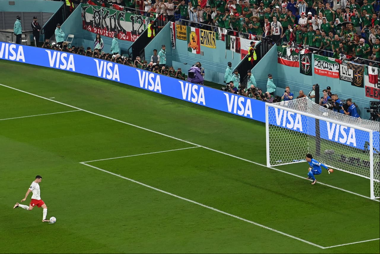 México empato sin goles frente a Polonia en su debut mundialista