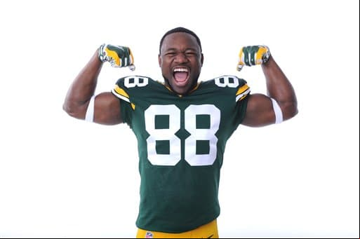 Las mejores tomas del novato WR egresado de Stanford, Ty Montgomery, ya como integrante de los Green Bay Packers (AP-NFL).