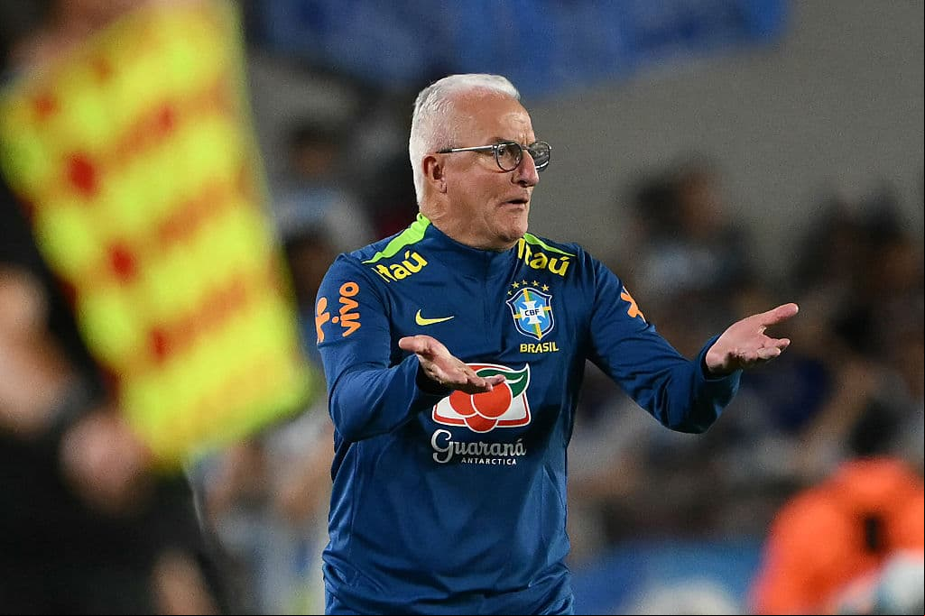Brasil despide a su técnico inesperadamente, ¿André Jardine lo puede reemplazar?