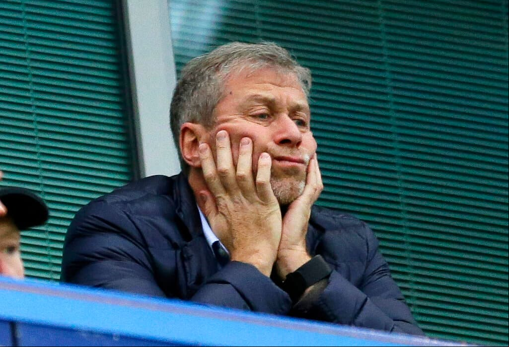Chelsea es multado y no podrá fichar jugadores, ni vender ni ser vendido