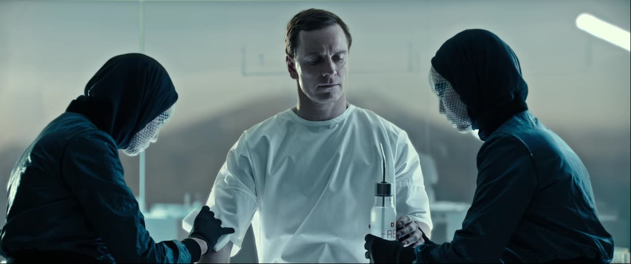 Alien: Covenant presenta un nuevo póster tan temible como fascinante