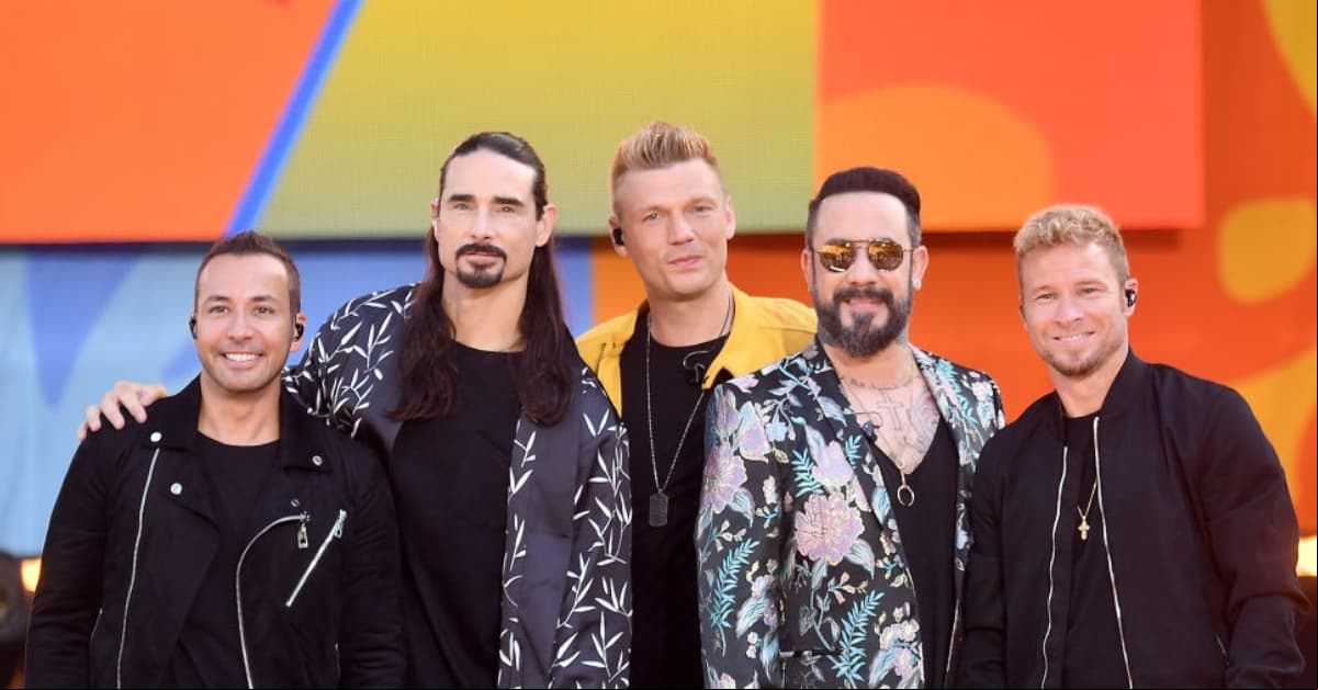 Los Backstreet Boys y NSYNC se fusionaron en una sola banda: avísale a tu tía y griten juntas