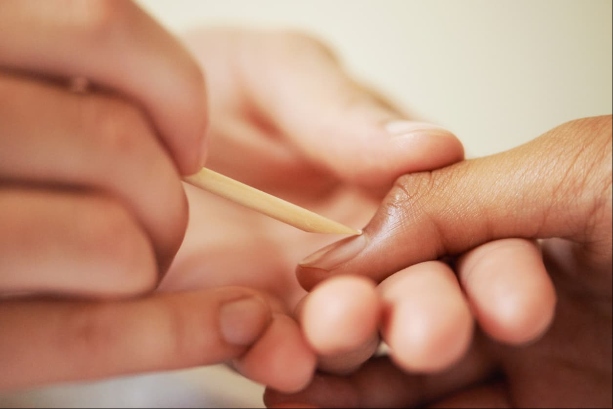 El típico error de manicura que cometemos y debemos evitar, según expertos