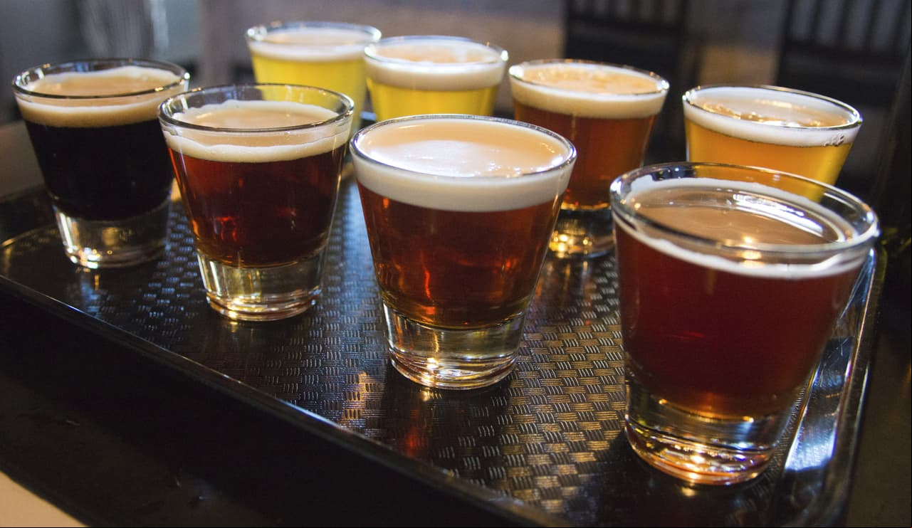 6 típicos errores que estás cometiendo al comprarte una cerveza