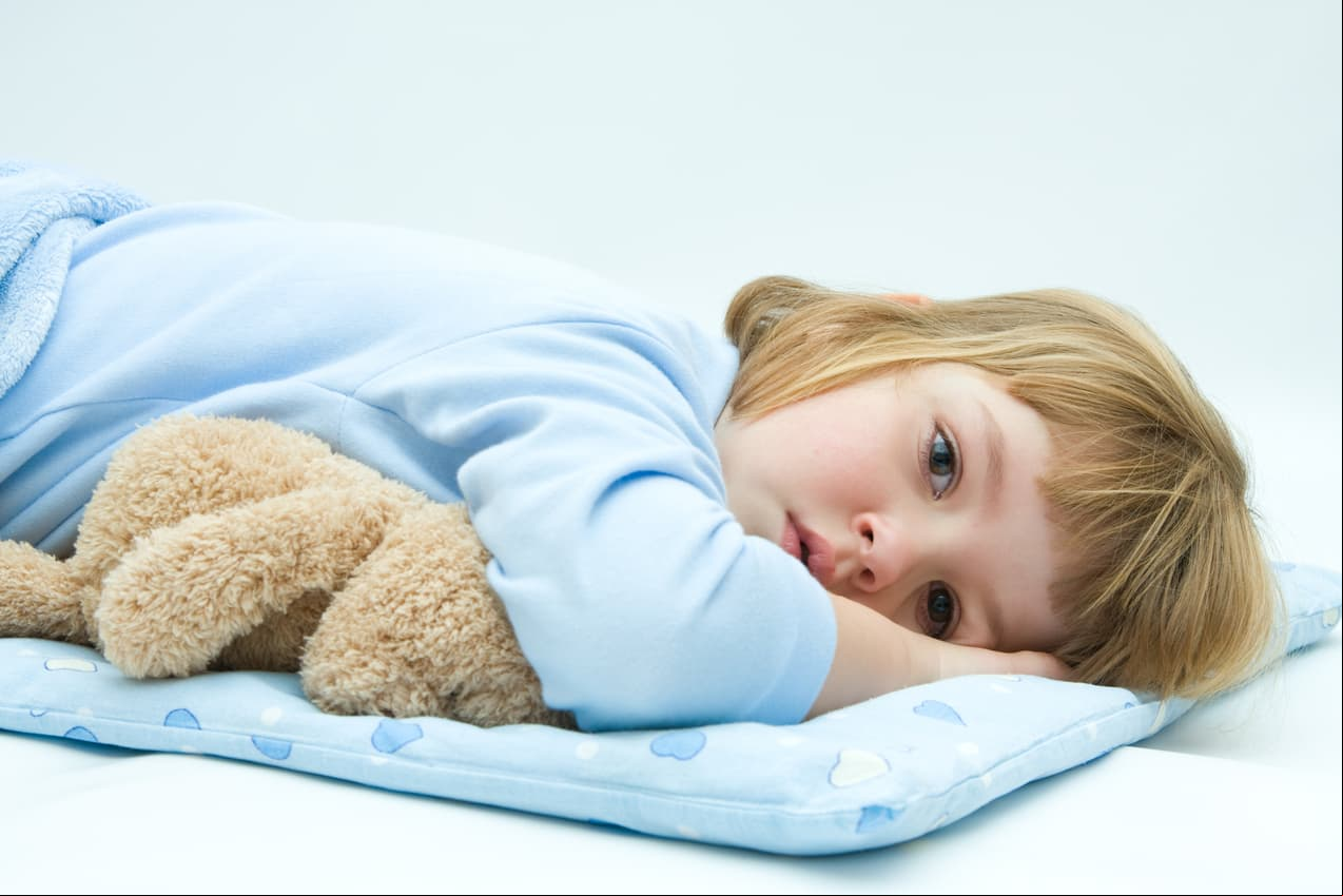 ¿Tu hijo es sonámbulo? Esto es lo que debes saber y hacer