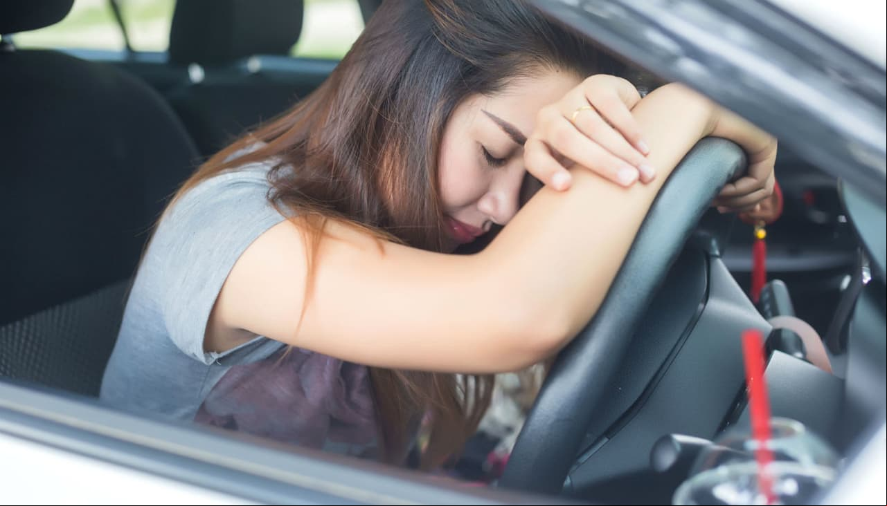 ¿Por qué a veces te mareas al viajar en auto, tren o navío? La ciencia explica y te sorprenderá