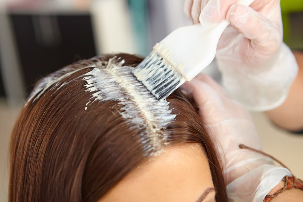 Caramel balayage y otras 5 coloraciones de cabello que se les ven mejor a las morenas